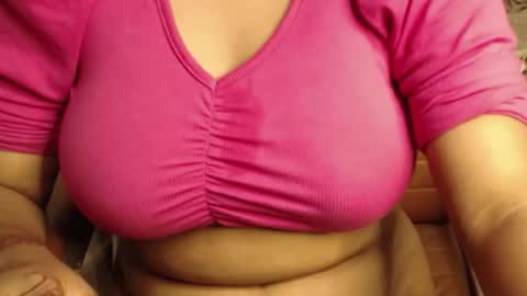 Snapshot of webshowxxx chatting on 03.28.26 mina online show from 03.28.26