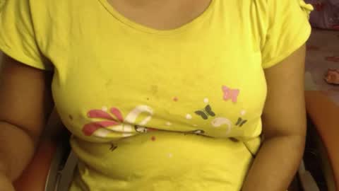 Snapshot of webshowxxx chatting on 04.26.26 mina online show from 04.26.26