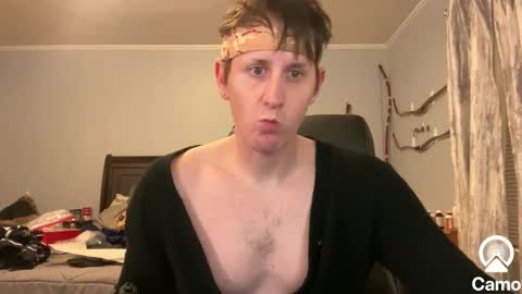 Snapshot of webslingxxxx chatting on 11.17.25 webslingxxxx online show from 11.17.25