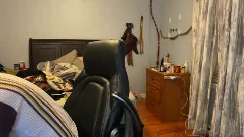 Snapshot of webslingxxxx chatting on 12.18.25 webslingxxxx online show from 12.18.25