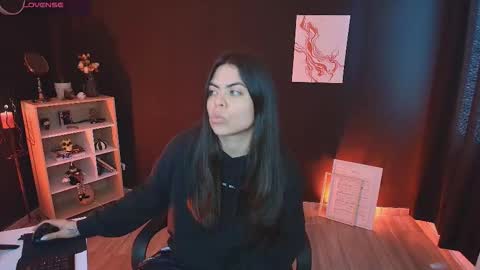 Snapshot of wednesdayfriday chatting on 11.23.25 Wednesday Please help me to reach 111 thumbs up online show from 11.23.25