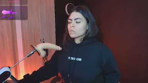 Snapshot of wednesdayfriday chatting on 12.13.25 Wednesday Please help me to reach 111 thumbs up online show from 12.13.25