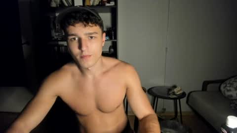 wee_willy_winky online show from 06.26.26