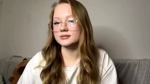 Elise online show from 11.27.25