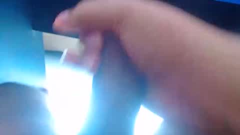 Snapshot of wellingtont chatting on 10.31.25 wellingtont online show from 10.31.25