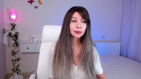 Wendi Foster online show from 12.20.24