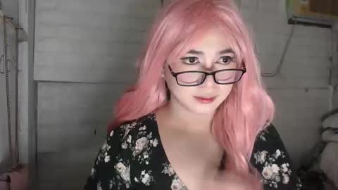 Snapshot of weremeanttobe chatting on 09.26.25 andrew online show from 09.26.25