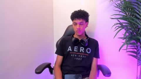 Snapshot of wes_gibbings chatting on 01.16.26 WES online show from 01.16.26