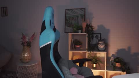 little girl who is always rightLisa online show from 01.14.25