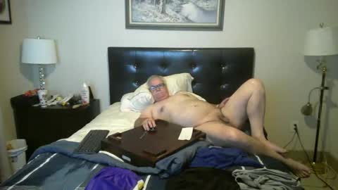 Snapshot of westtexas50 chatting on 10.17.25 westtexas50 online show from 10.17.25