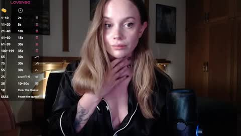 Lana online show from 10.09.25