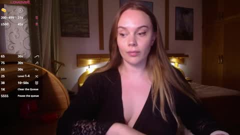 Snapshot of wet_lana chatting on 05.15.26 Lana online show from 05.15.26