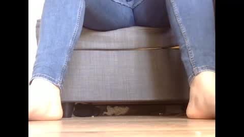 Snapshot of wet_pants2022 chatting on 02.27.25 wet_pants2022 online show from 02.27.25