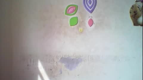 Snapshot of wet_pussy200 chatting on 10.28.25 Bella online show from 10.28.25