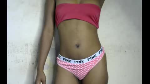 Snapshot of wet_pussy200 chatting on 01.18.26 Bella online show from 01.18.26