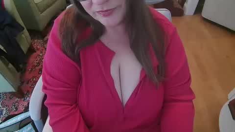 Snapshot of wetwordsonly chatting on 04.16.26 WetWordsOnly online show from 04.16.26