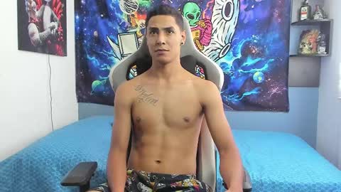 Snapshot of wexx_ chatting on 03.06.25 wex online show from 03.06.25