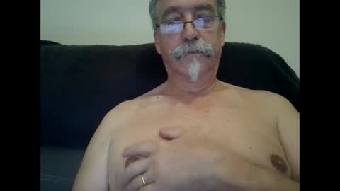 whatever8 online show from 12.19.25