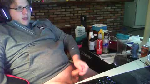 whateverdude555 online show from 12.04.25