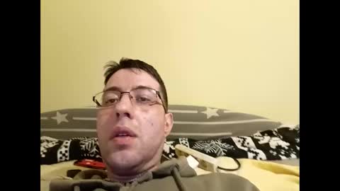 Snapshot of whatwouldyouliketosee chatting on 01.17.25 stoffy online show from 01.17.25