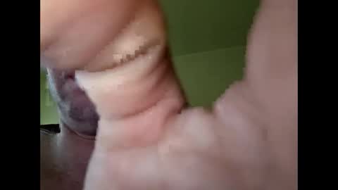 Snapshot of whatwouldyouliketosee chatting on 03.10.25 stoffy online show from 03.10.25