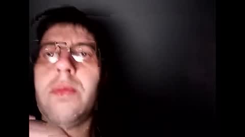 Snapshot of whatwouldyouliketosee chatting on 03.10.25 stoffy online show from 03.10.25