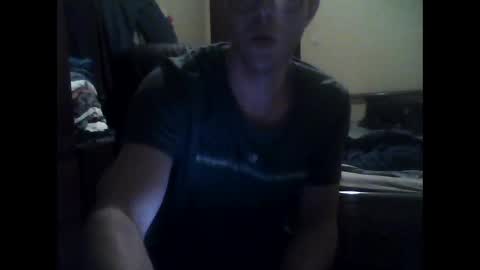 Snapshot of whatwouldyouliketosee chatting on 02.26.26 stoffy online show from 02.26.26