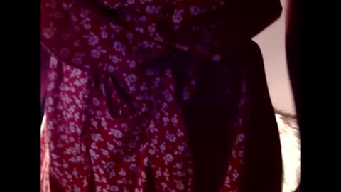 Snapshot of whisperingfire chatting on 11.10.25 Mel online show from 11.10.25