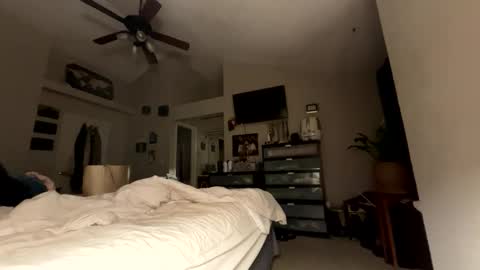 Whisper online show from 11.02.25