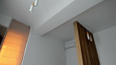 Snapshot of whisperoflust chatting on 01.05.25 Michael online show from 01.05.25