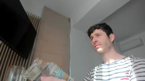 Snapshot of whisperoflust chatting on 03.09.25 Michael online show from 03.09.25