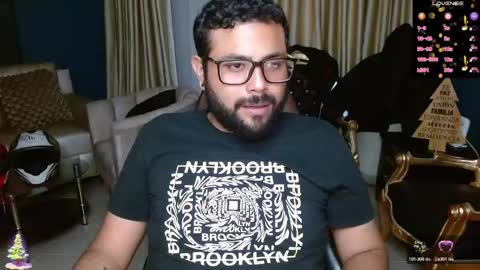 yors online show from 02.12.25