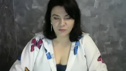 white__queen_ online show from 07.22.26