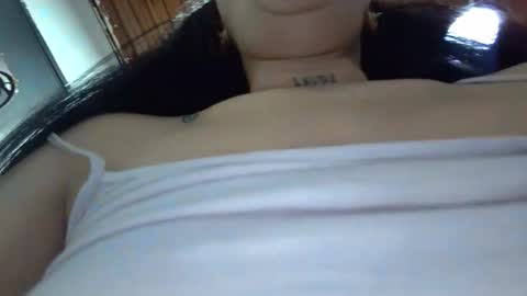 Snapshot of white_sexy_ chatting on 11.25.25 white_sexy_ online show from 11.25.25