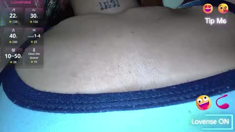 Snapshot of white_sexy_ chatting on 04.04.26 white_sexy_ online show from 04.04.26