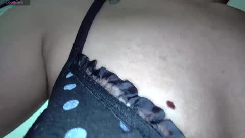 Snapshot of white_sexy_ chatting on 04.14.26 white_sexy_ online show from 04.14.26