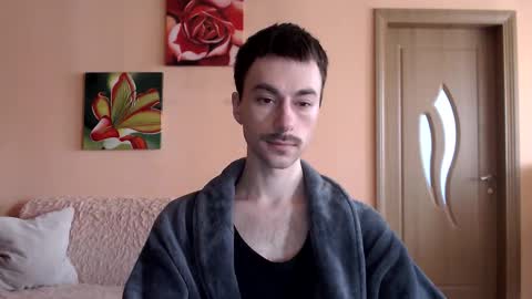 Snapshot of white_sport chatting on 03.30.26 Tom online show from 03.30.26