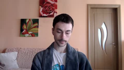 Snapshot of white_sport chatting on 04.02.26 Tom online show from 04.02.26