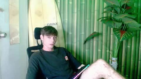 Snapshot of whiteboyinasia chatting on 09.10.25 Christian online show from 09.10.25