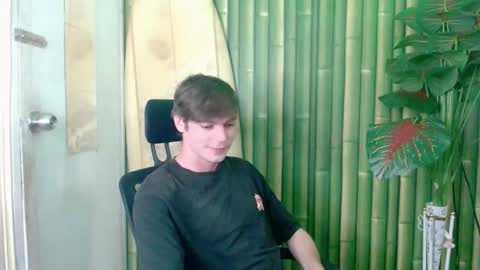 Snapshot of whiteboyinasia chatting on 10.10.25 Christian online show from 10.10.25