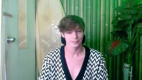 Snapshot of whiteboyinasia chatting on 10.19.25 Christian online show from 10.19.25