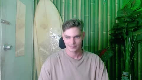 Snapshot of whiteboyinasia chatting on 11.09.25 Christian online show from 11.09.25