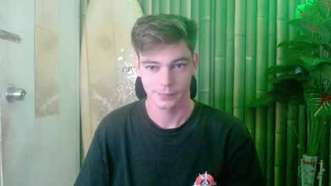 Snapshot of whiteboyinasia chatting on 11.27.25 Christian online show from 11.27.25