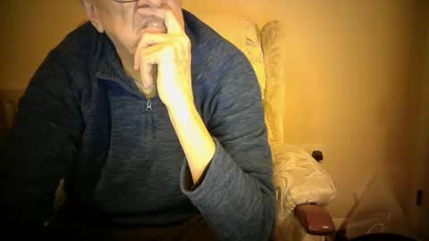 Snapshot of whitebriefs009 chatting on 12.03.25 whitebriefs009 online show from 12.03.25