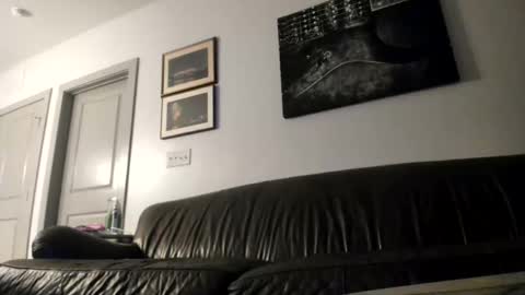 just  str8 stud nut  1000 online show from 11.09.25