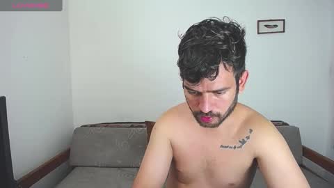 Snapshot of whitedylan9 chatting on 01.19.25 Dylan white online show from 01.19.25