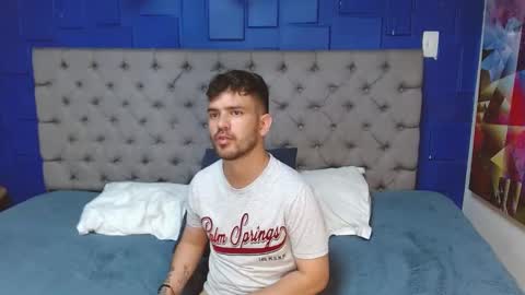 Snapshot of whitedylan9 chatting on 02.05.25 Dylan white online show from 02.05.25