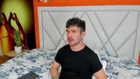 Snapshot of whitedylan9 chatting on 02.24.25 Dylan white online show from 02.24.25