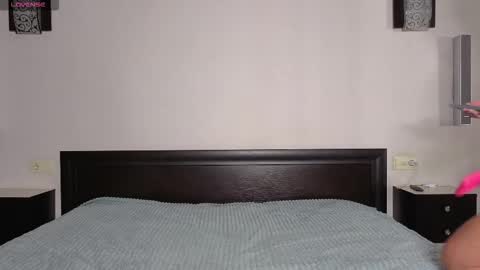 ASK ME  online show from 09.18.25