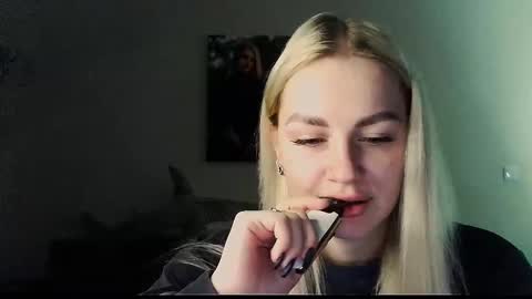 Snapshot of whitehex666 chatting on 12.03.25 whitehex666 online show from 12.03.25